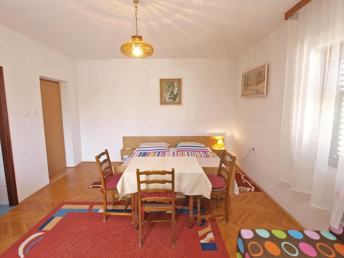 Apartments Ana Rovinj Exterior photo
